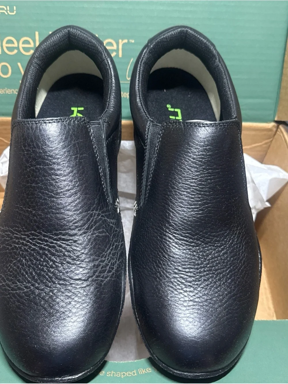 Kuru Slip-On Black Leather Men’s 9.5 wide Shoes